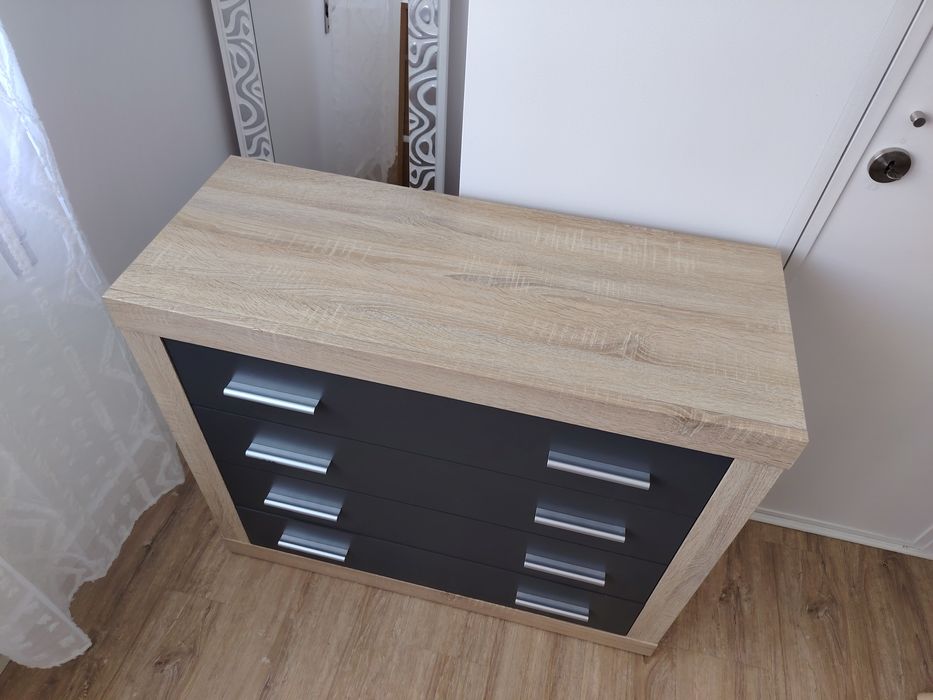 Vendo cómoda quarto