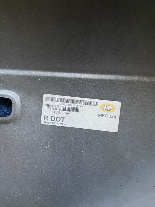 Крило переднє ліве Audi a3 p8 2004