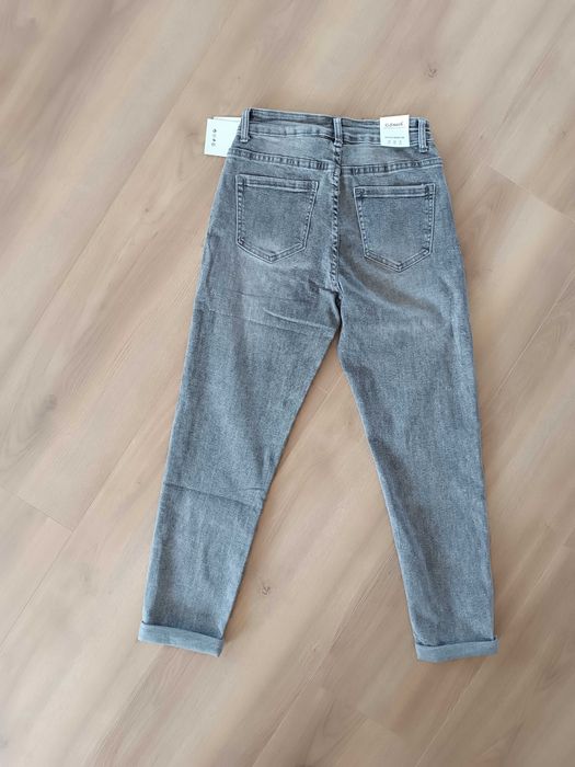 Mom fit nowe spodnie dżinsowe rozmiar S
