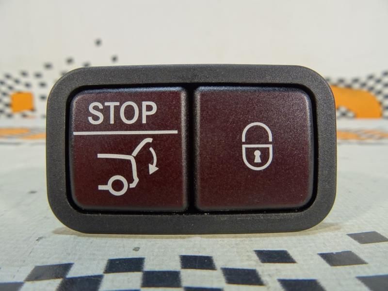 Botão / interruptor electromecânico / relé MERCEDES-BENZ Classe C Carr
