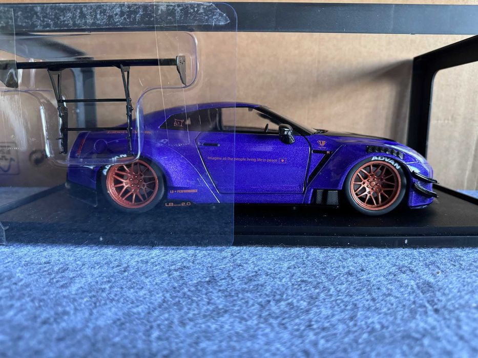 Nissan GT-R (R35) LB Work Body Kit 2.0 - 1/18 - Solido