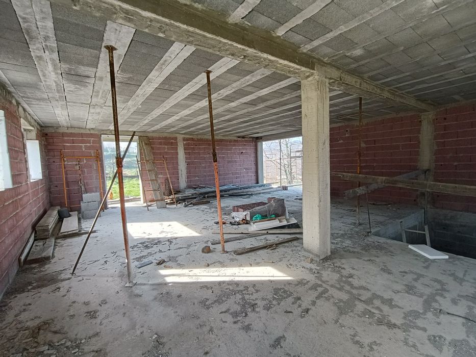 Moradia em fase de construção