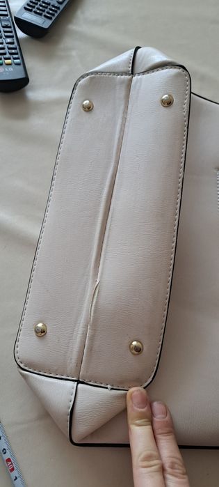 Torebka kremowa damska