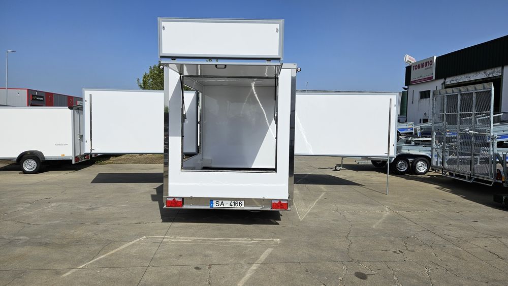 Atrelado venda ambulante