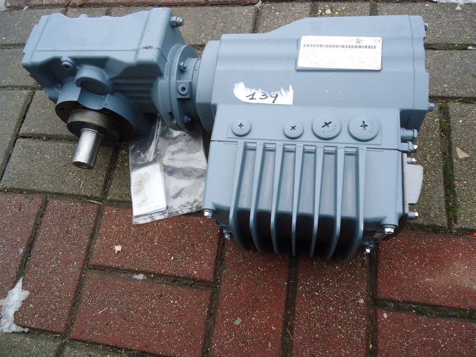 Motoreduktor przekładnia  SEW-EURODRIVE 1,5 kw  , nie używany