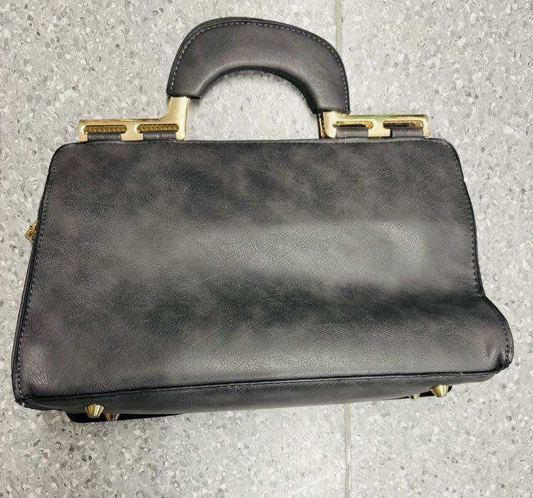 Torebka elegancka do ręki