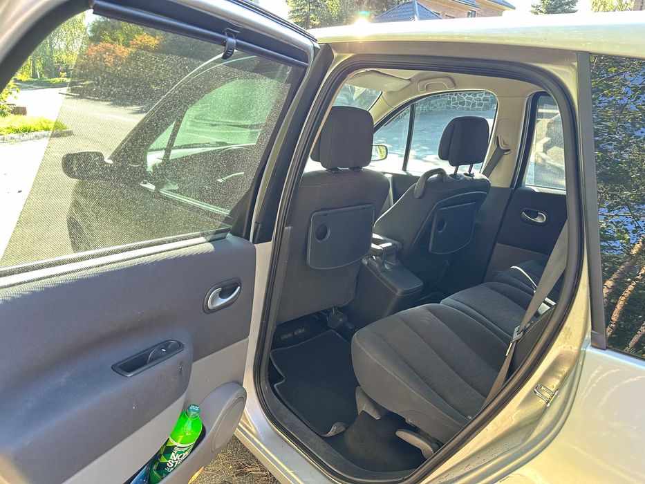 Renault Scenic 2008  II покоління (FL)  2.0i MT (135 к.с.) Газ/Бензин