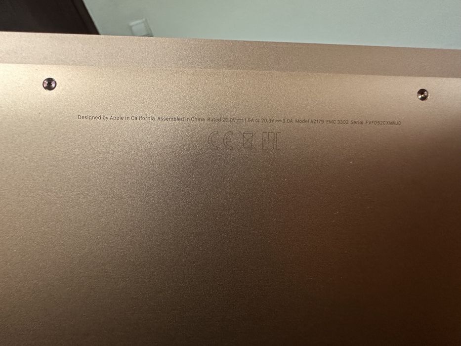 Macbook air 13’ 2020