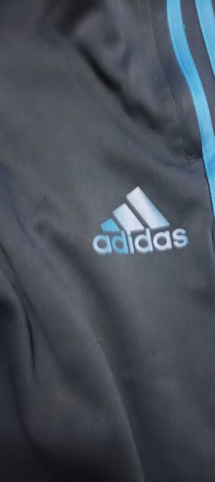Adidas spodnie dry fit granatowy 164
