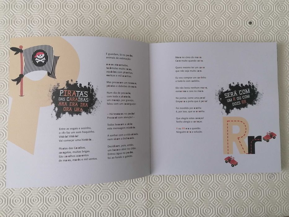 Conjunto de 5 livros de criança