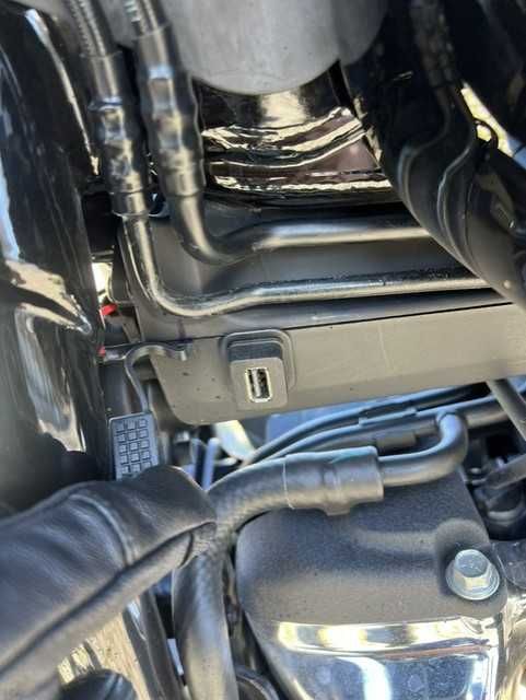 Harley Davidson Fat Bob 114, c/ Vance and Hines c/ nova
