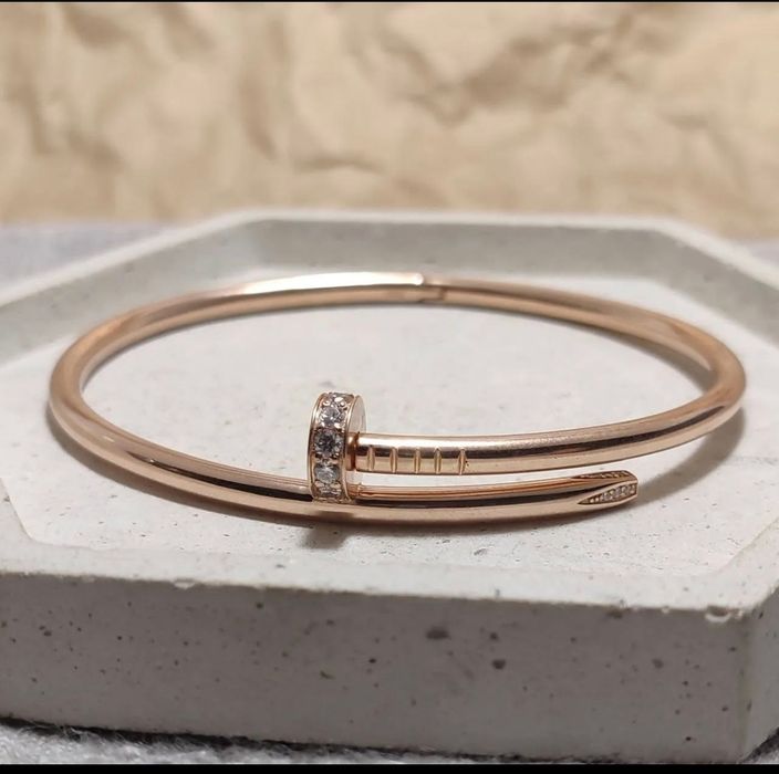 Браслет цвях " золото"