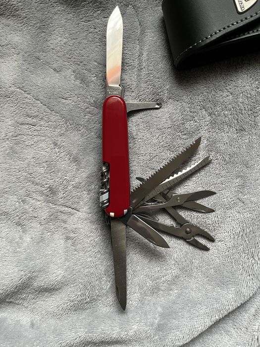 Легендарний ніж victorinox swiss champ. Новий!!!