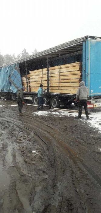 Пиломатеріали балка 100*40*3м (доска, рейка, кроква брус, дошка)
