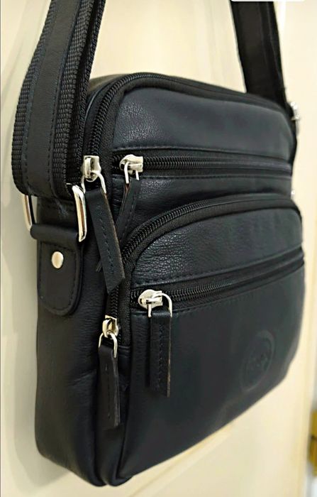 Bolsa em Pele Genuína - Nova