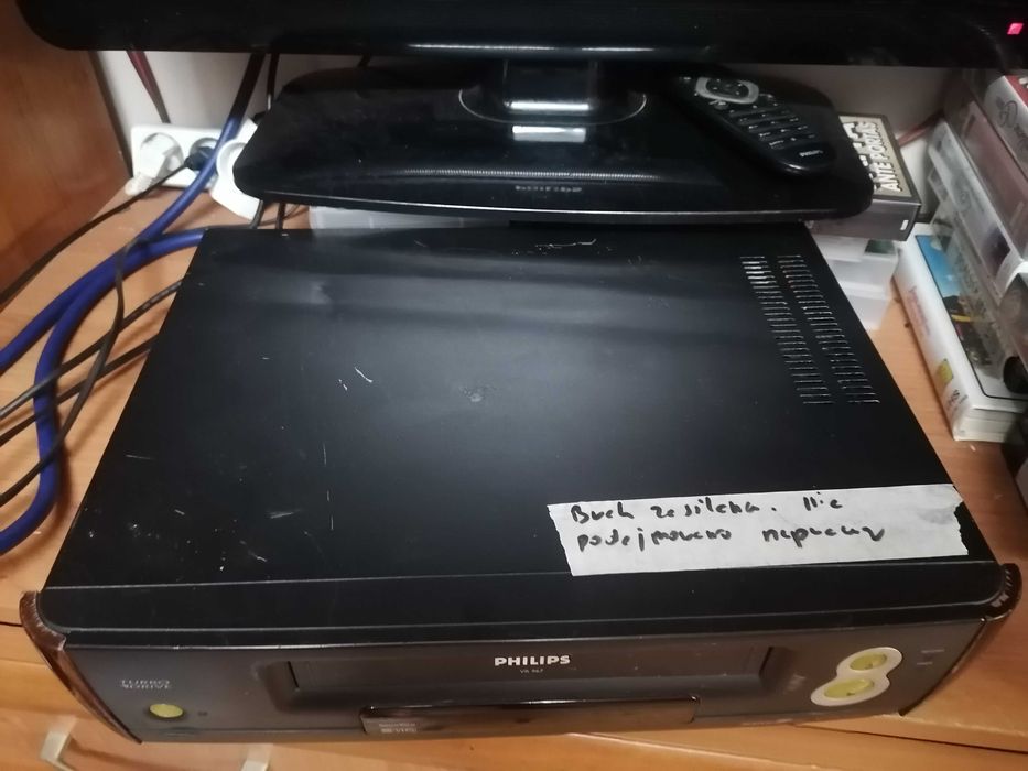 Magnetowid S-VHS Philips VR 967