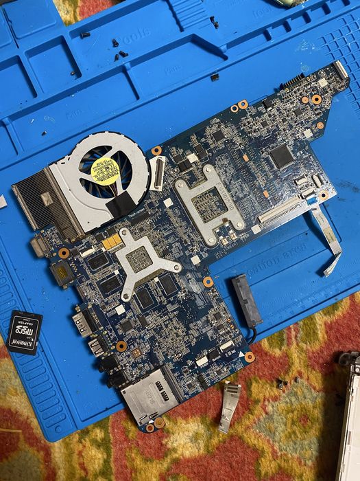 Материнська плата hp