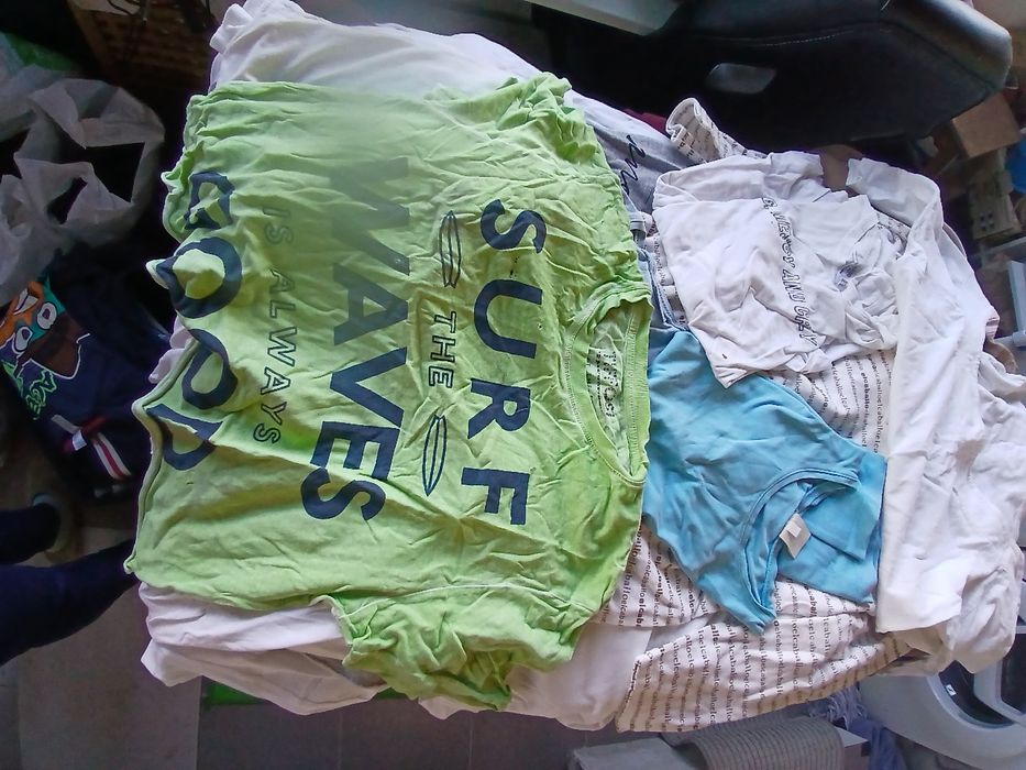 roupa de mulher S t-shirts, sweats, blusas