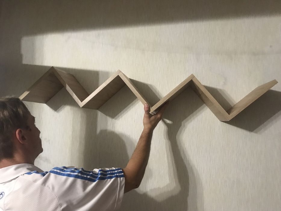 Навесная полка 300 грн