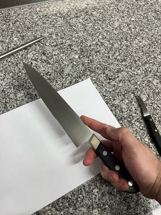 Misono ux10 21cm gyuto