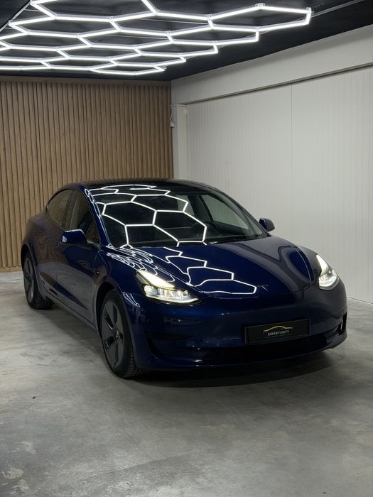 Tesla Model 3 SR plus Facelift