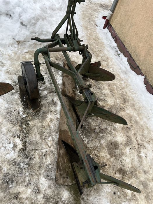 Плуг Unia Grudziadz 3/30 см