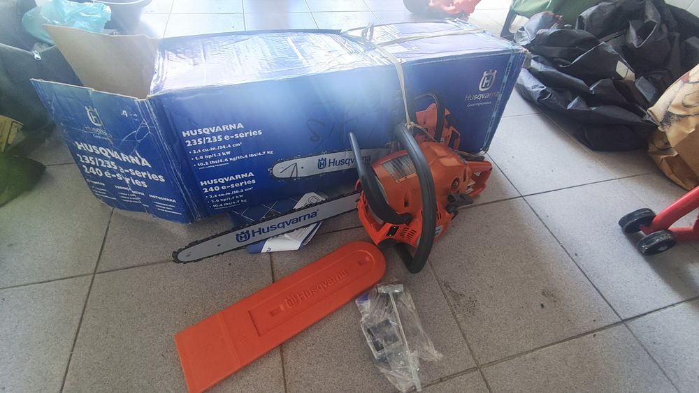 Moto serra Husqvarna 235