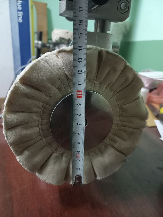 Вузол поліровки кромочного верстату. Двигуни електричні