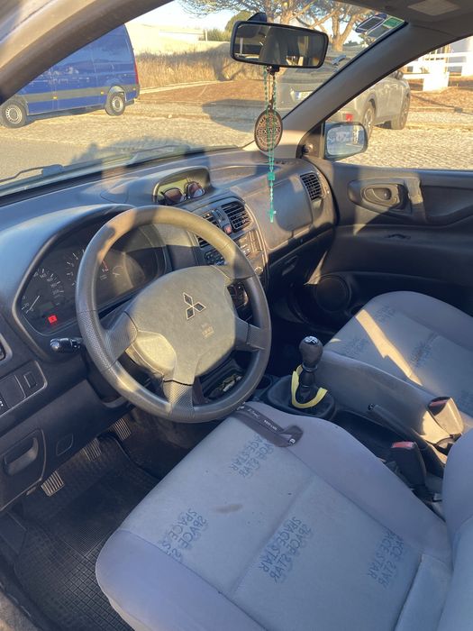 Vendo Space Star - na família desde 2018, acompanha chave reserva, manual da viatura e pneu reserva a estrear. — photo 2