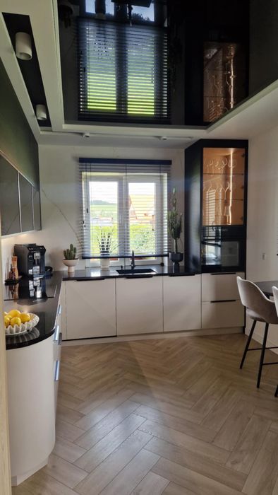 Meble kuchenne , szafy , szafki łazienkowe