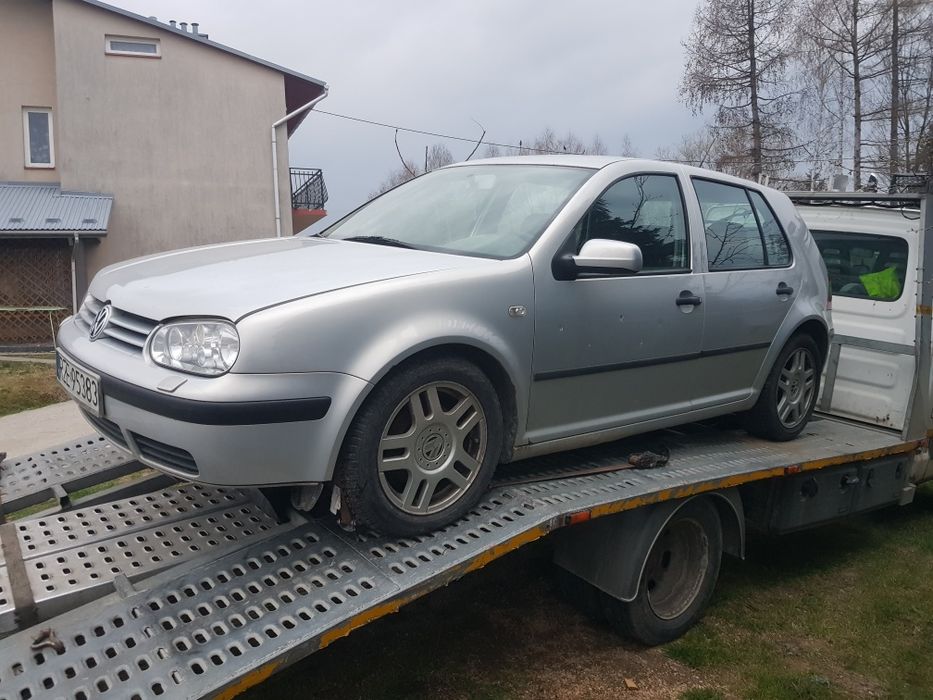 maska golf 4,blotniki,zderzak,leflektory,hak,podsufitka