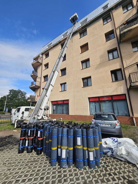 Winda dekarska na aucie 28m, drabina dekarska, transport materiałów