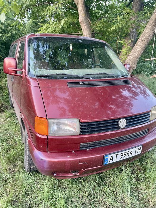 VOLKSWAGEN Т4 2,4 дизель пасажир
