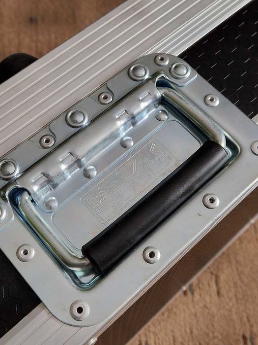 Pedalboard Barczak Cases 82×40 cm – custom, flightcase, podłoga, BDB