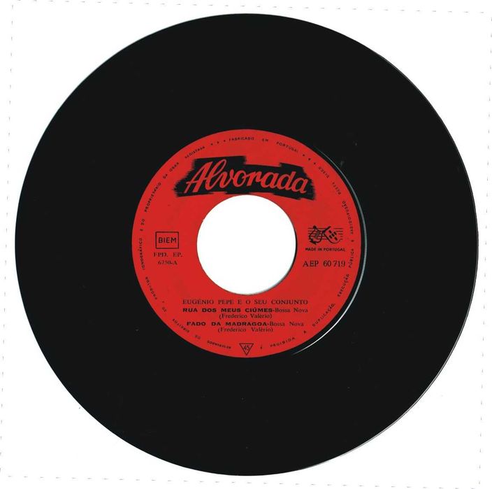 Eugénio Pepe  Conjunto – O Fado Em Bossa Nova -  Disco EP 45 rpm -