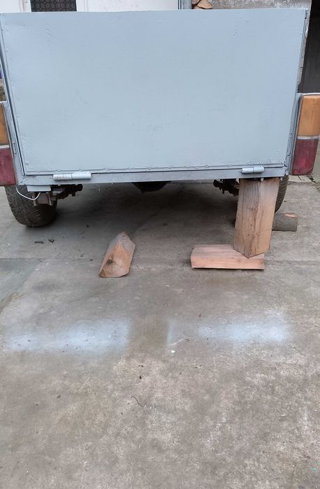 Прицеп до машини