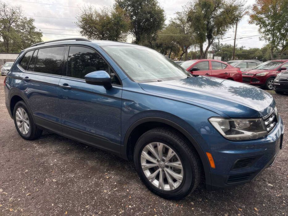 Volkswagen Tiguan S      2020