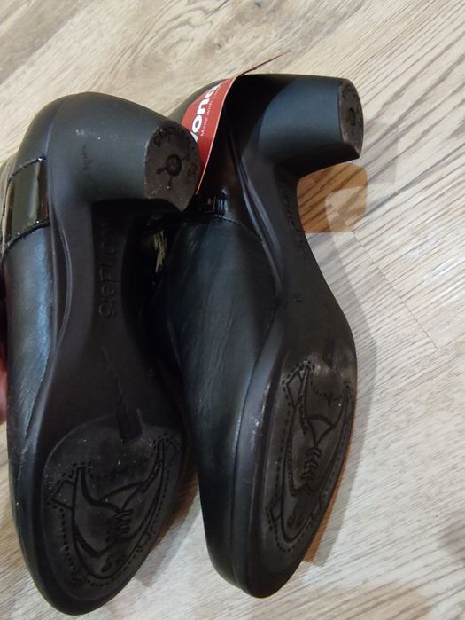 Модные Ботільони/кожа/37/23.5-24 см женская Модная обувь взуття