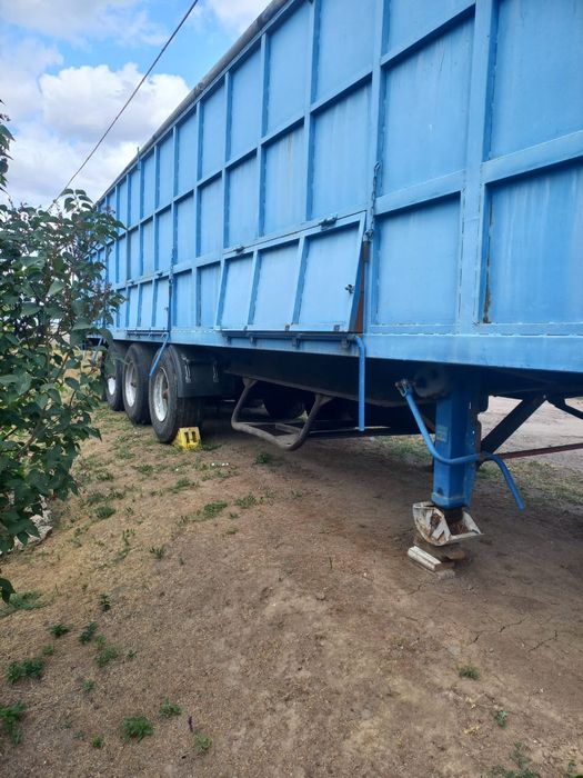 Продам трактор Т-25 та прицеп