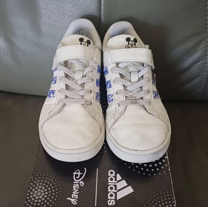 Adidas Disney rozmiar 32