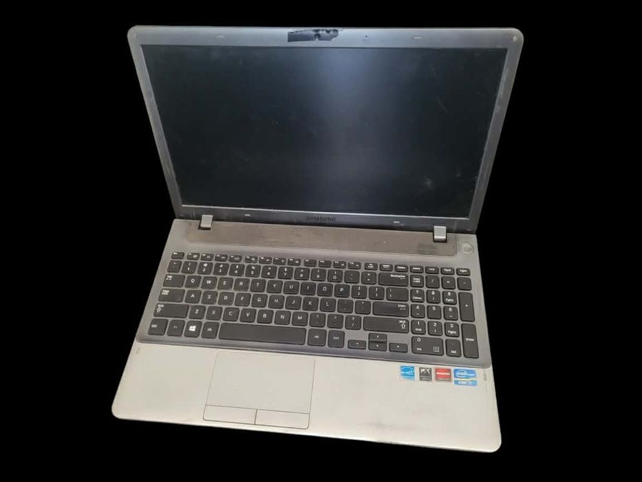 Sprzedam laptop Samsung
