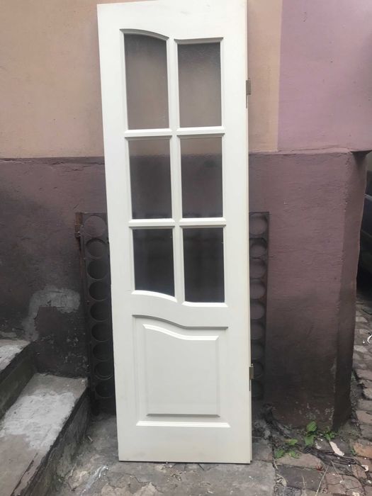 Дверь высокая межкомнатная деревянные бу