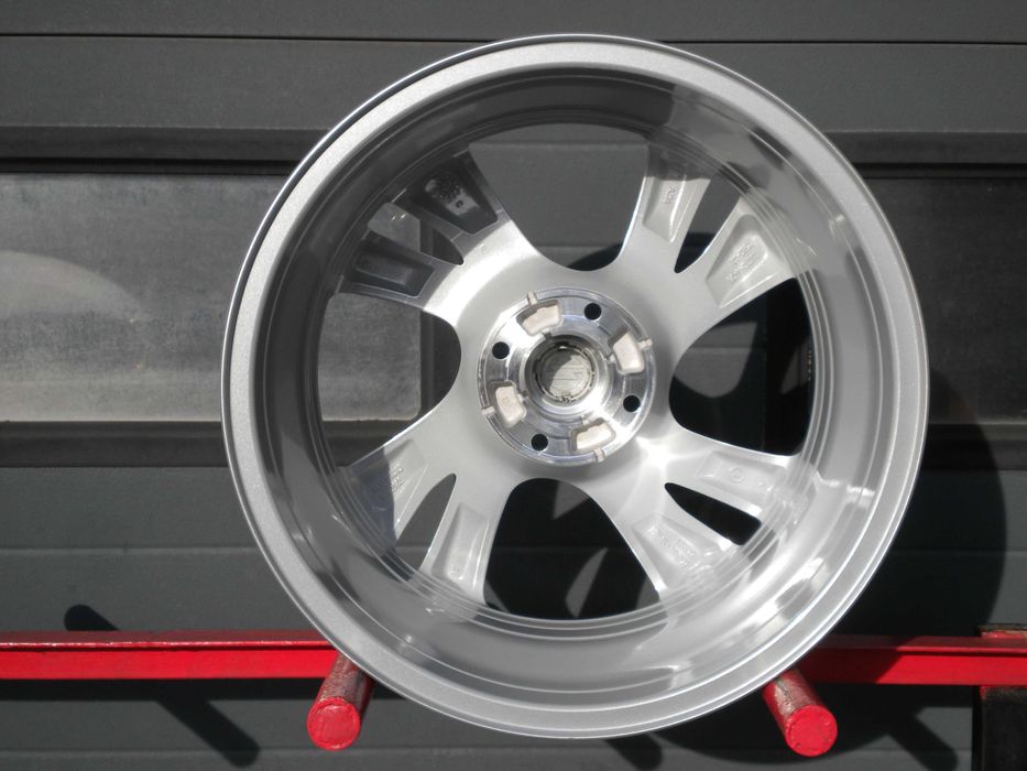 Nowe oryginalne felgi aluminiowe 17 4x108 Opel Corsa F