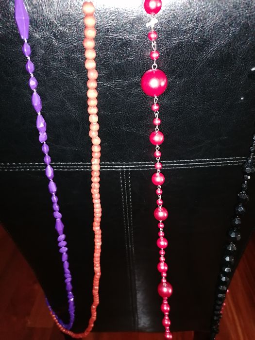 Colares várias cores, desde