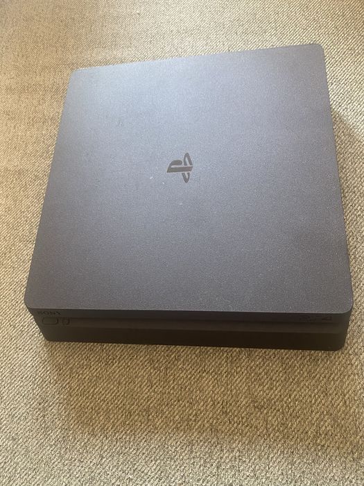 Ps4 slim, niski soft, dużo gier, goldhen