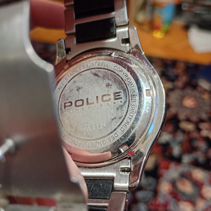 Годинник Police Італія/Швейцарія гарний стан кварц