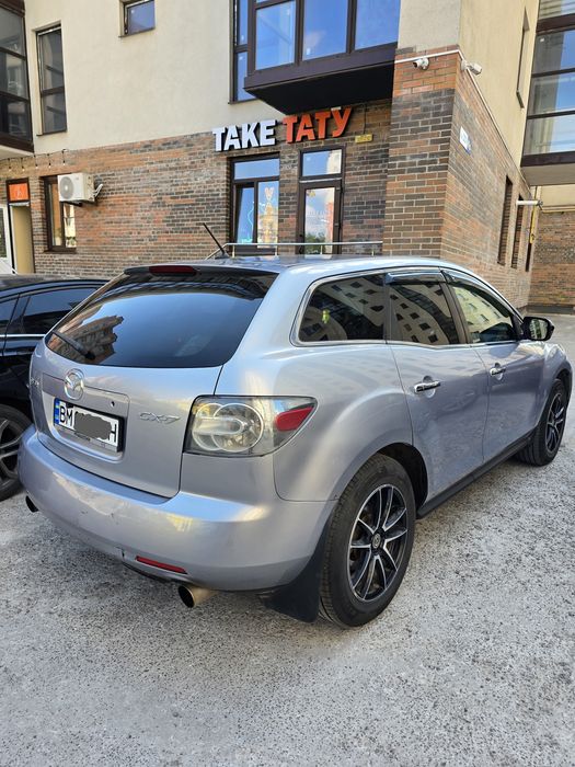 Кросовер Mazda CX-7