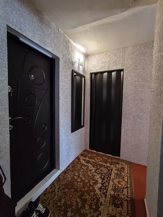 Продаж двокімнатної квартири Польова