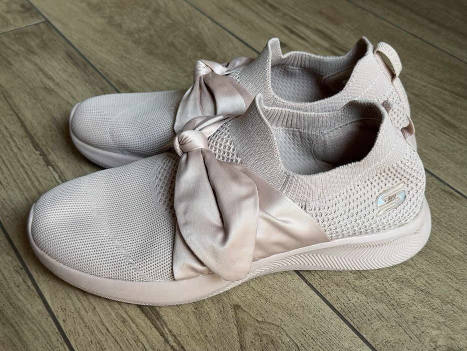 Кроссовки Skechers