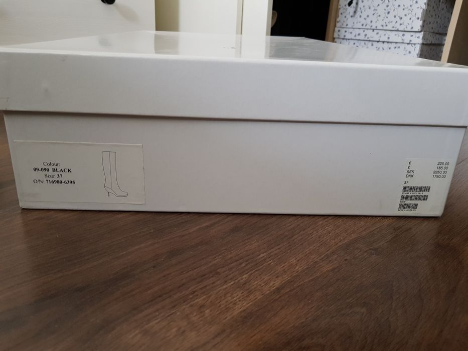 Okazja. Seksowne, czarne kozaki na szpilce i platformie rozmiar 37.